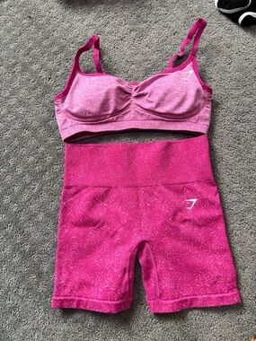 Gymshark Bright Pink Seamless Sports Bra & High-Waist Biker Shorts Set